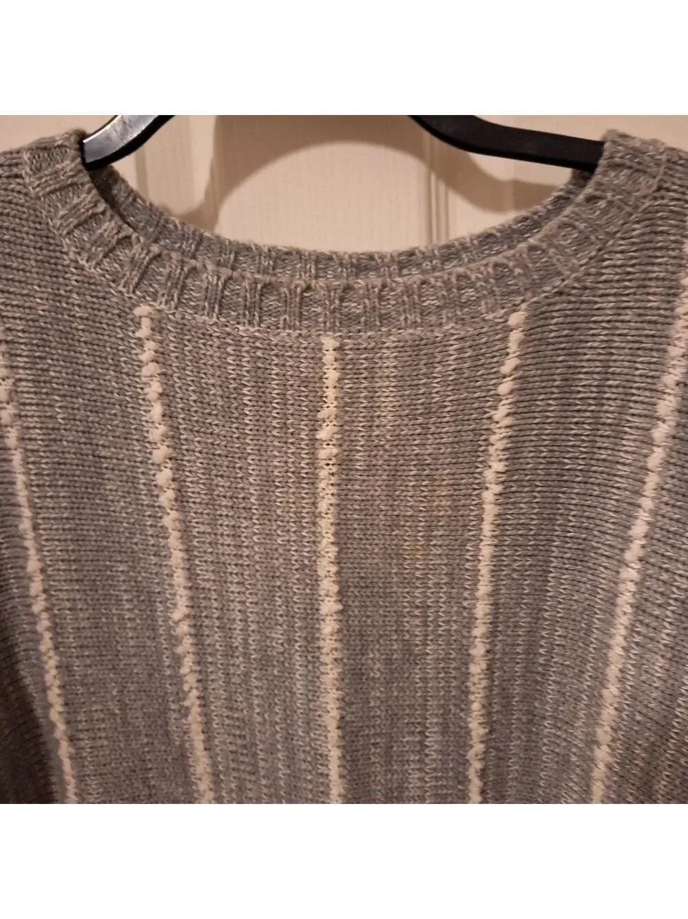 Gray Cream Sweater Fringe - Picture 4 of 9